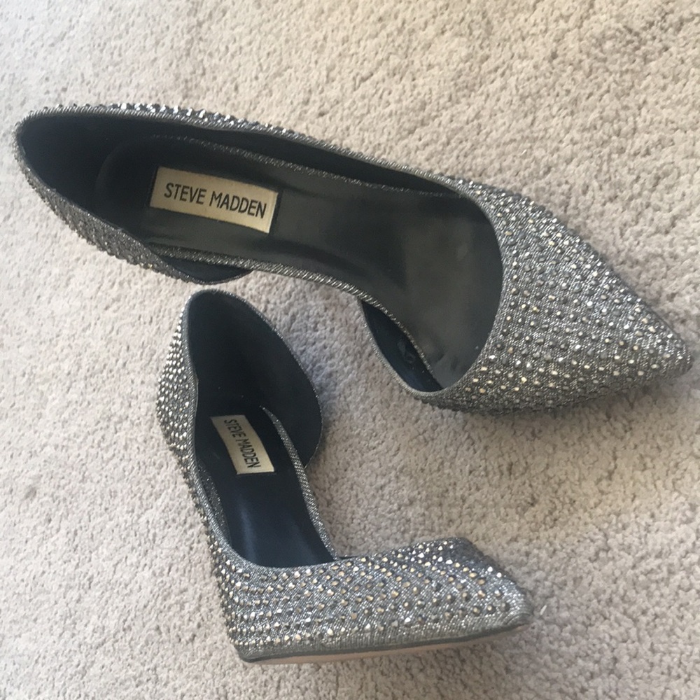 Steve Madden Sparkly Studded Size 7 - image 3